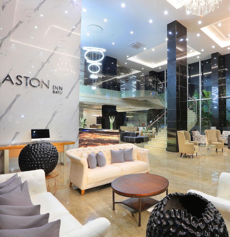 Aston Hotel 4*